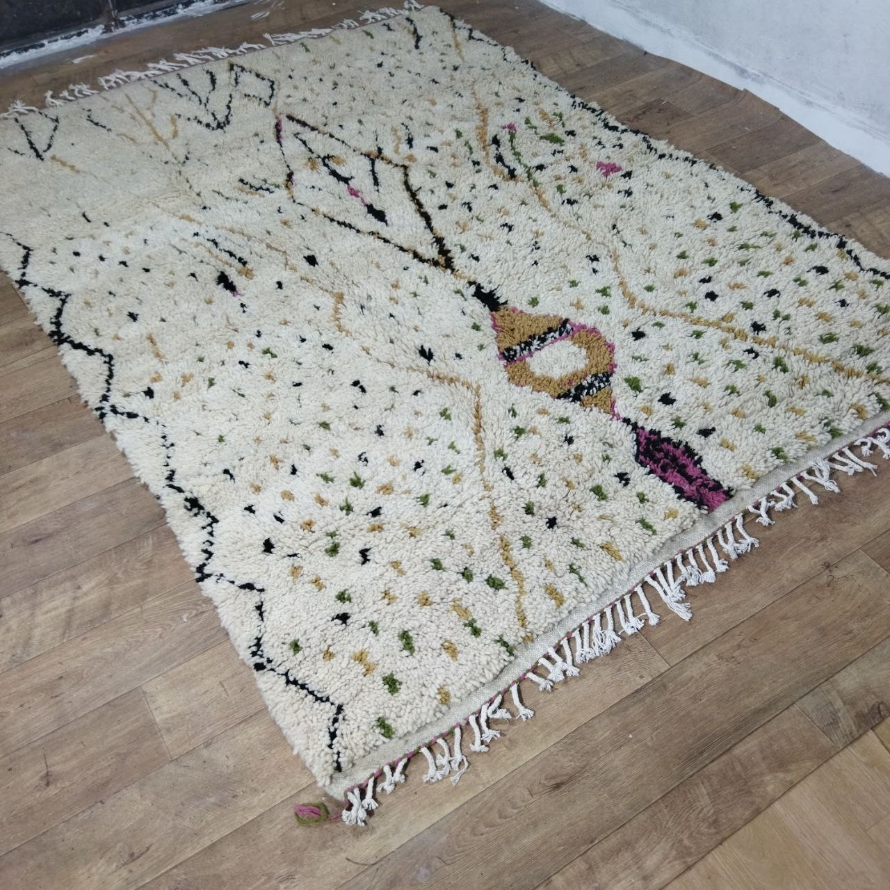 Alfombra bereber Azilal artesanal de lana natural – 260 × 19 - foto 3