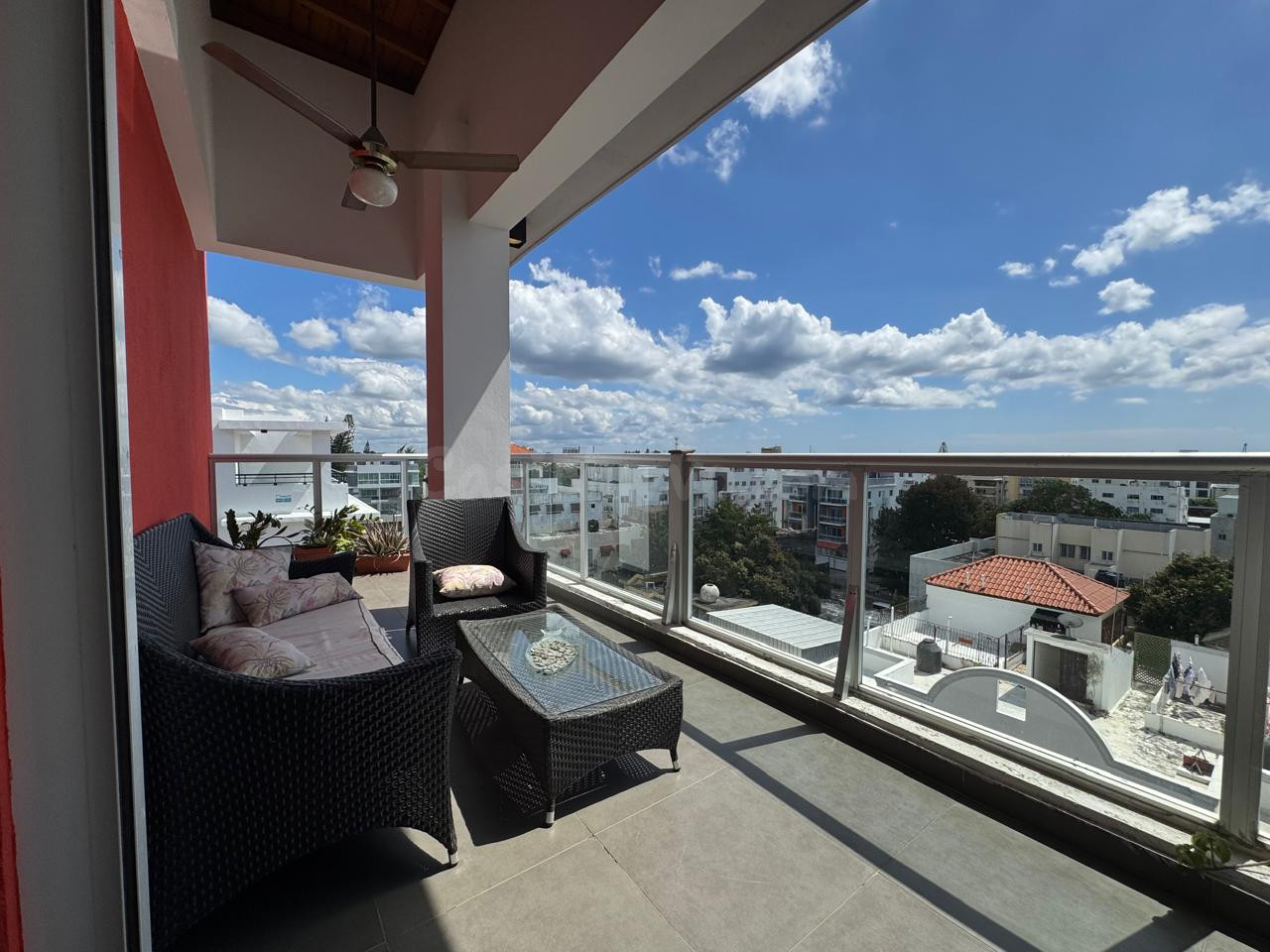 Penthouse En La Ciudad, Para Los Amantes De La Vista Al Mar! - foto 2
