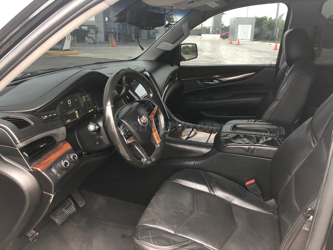 Jeepeta Cadillac En Alquiler (Republica Dominicana) - foto 3