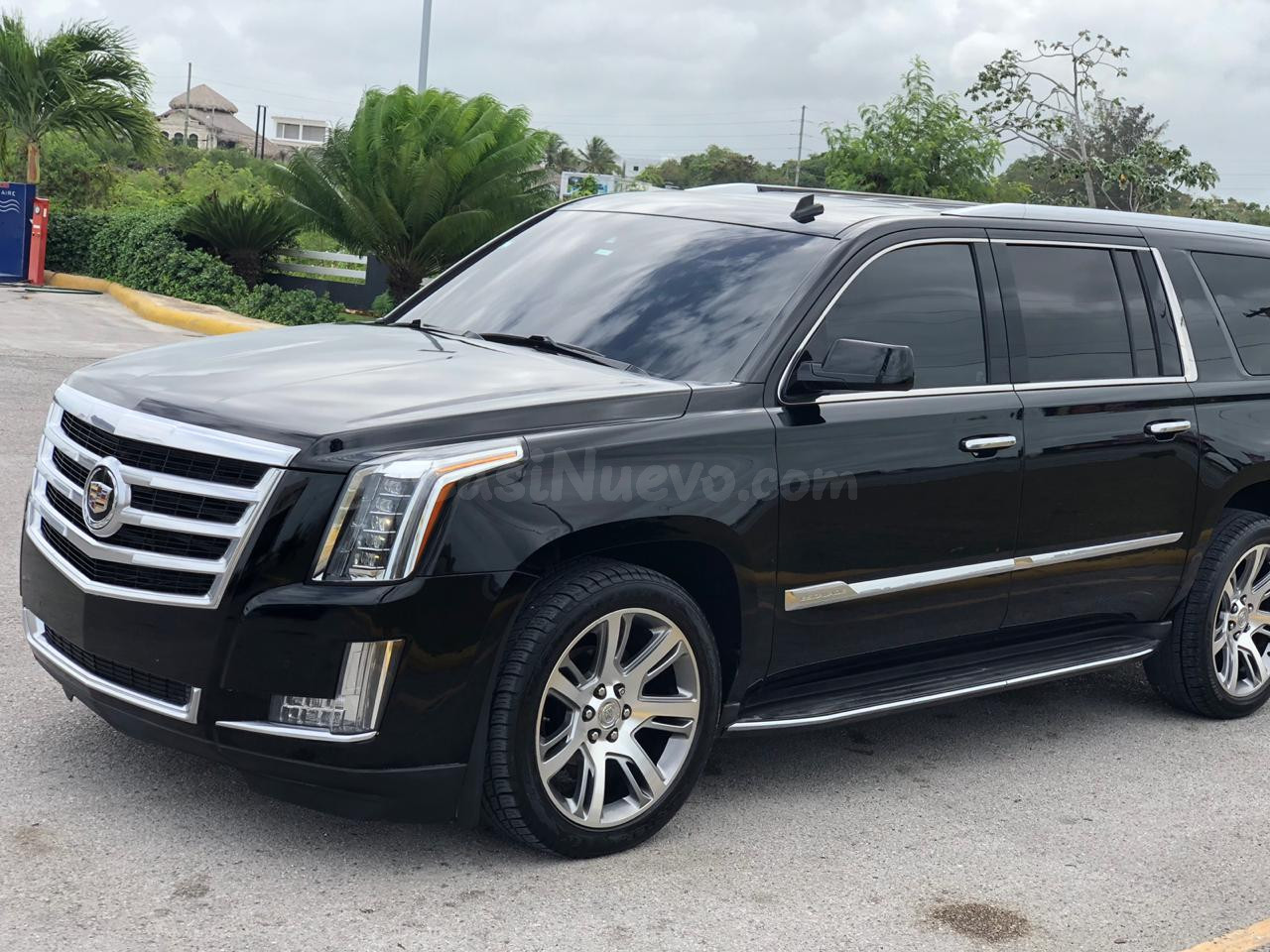 Jeepeta Cadillac En Alquiler (Republica Dominicana) - foto 5