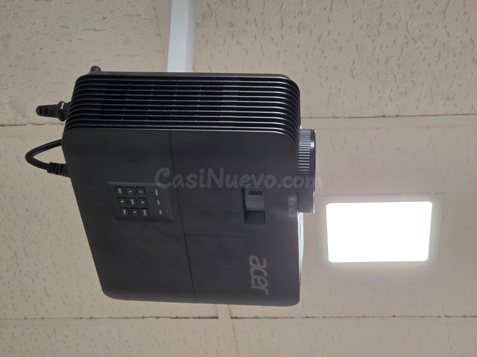 Proyector ACER - con conexión sin cable WIFI - foto 2