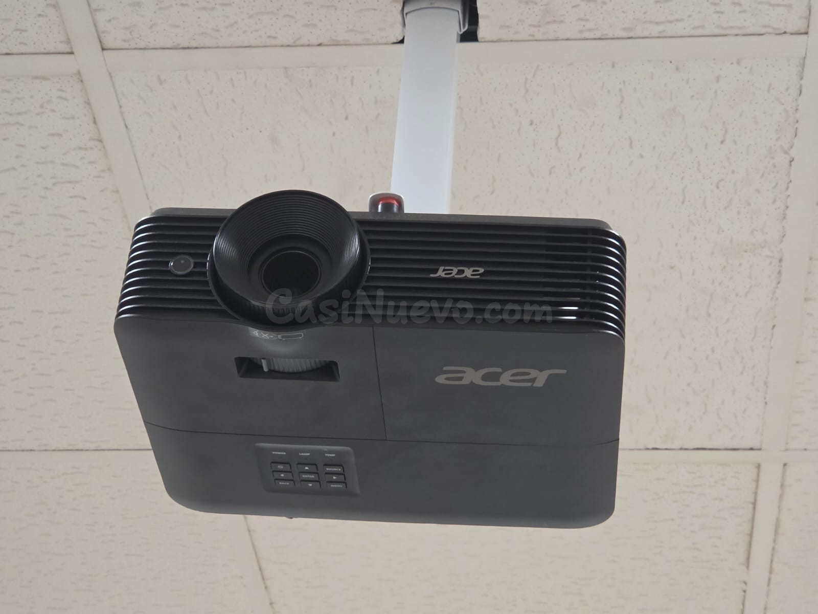 Proyector ACER - con conexión sin cable WIFI - foto 3