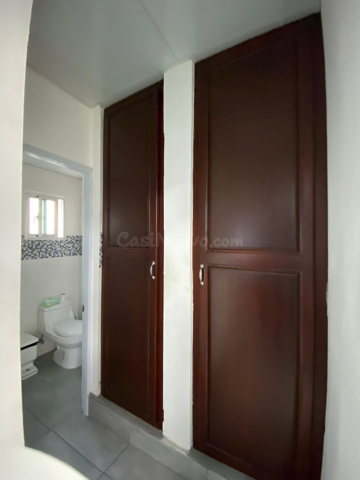 Alquiler De Amplio Local Para Negocios En Expacion, Santo Do - foto 2