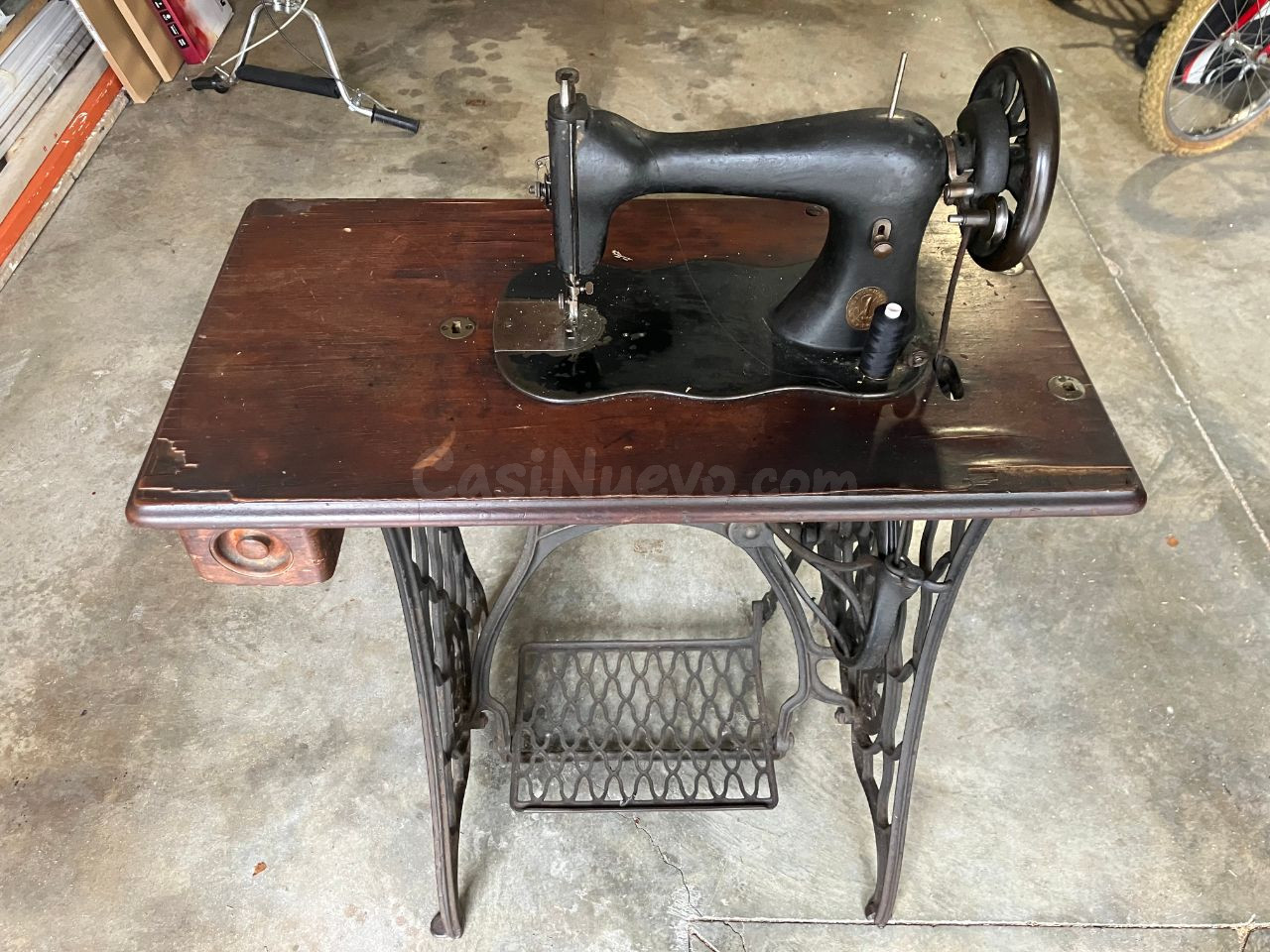 Singer máquina de coser SINGER vintage 1920 - foto 2