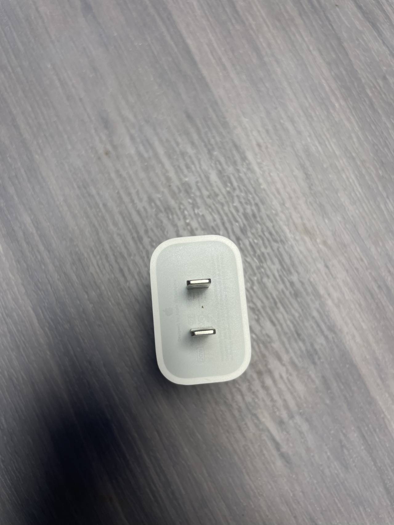 Chargeur Secteur Apple Usb-c – Adaptateur 20 W — image1