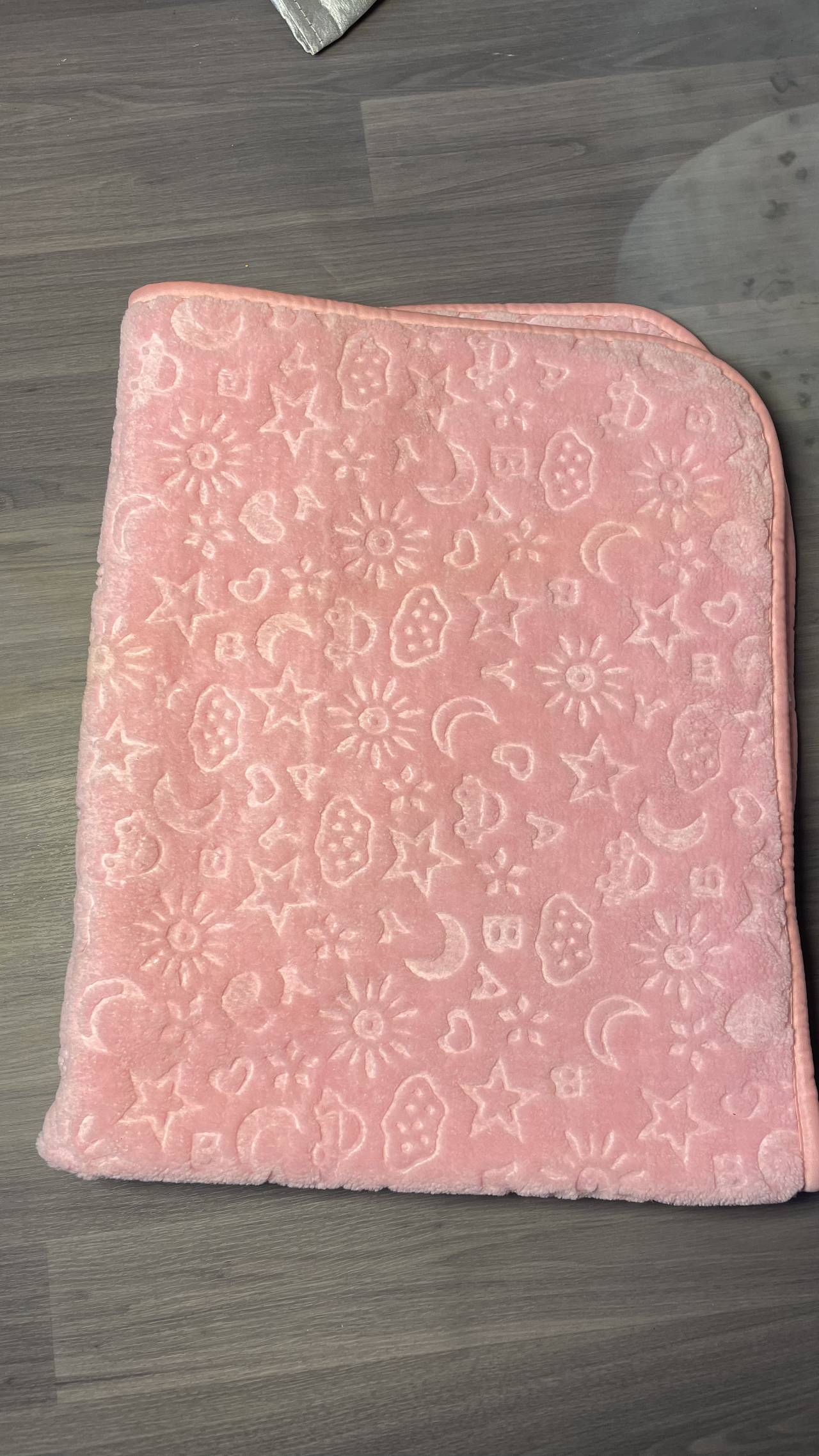 Couverture Bébé Ultra Douce – Motifs étoiles, Lunes Et Cœurs — image2