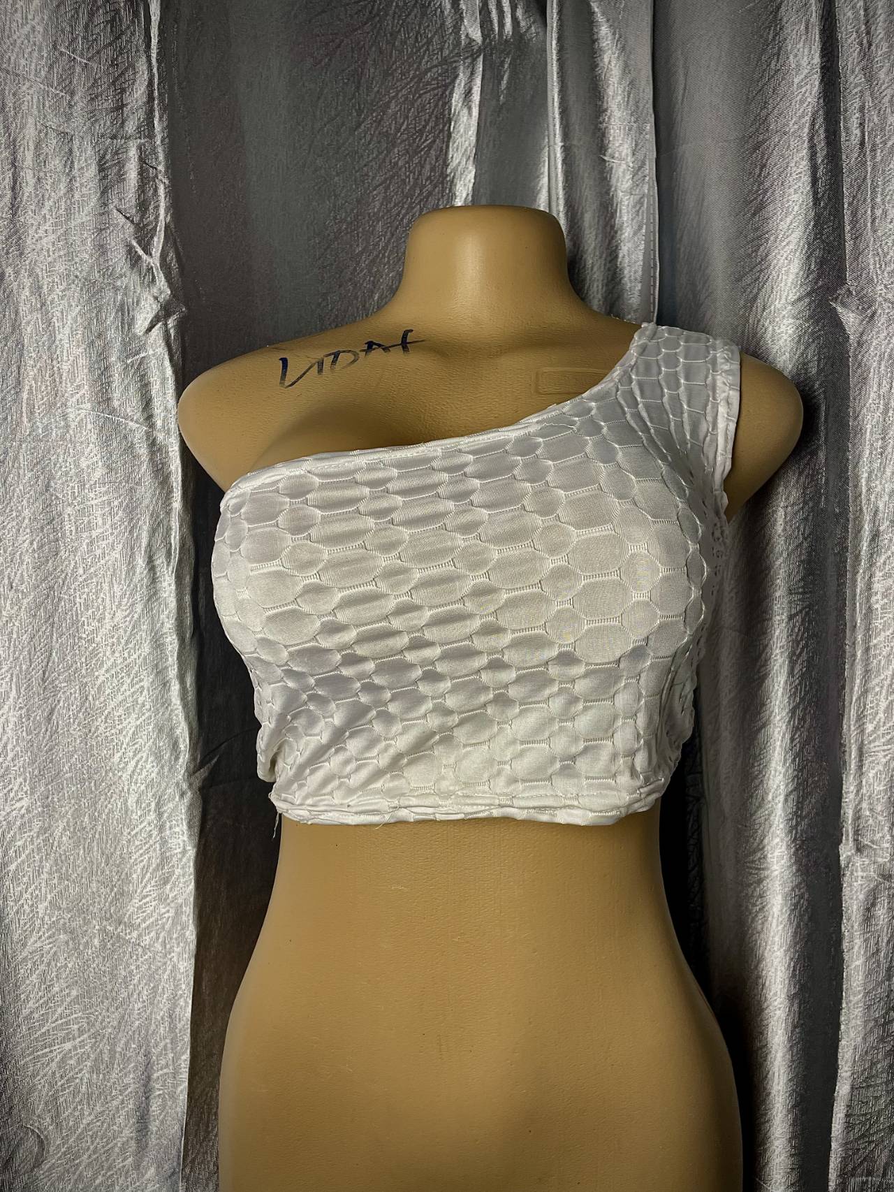 Crop Top Asymétrique Texturé — image principale