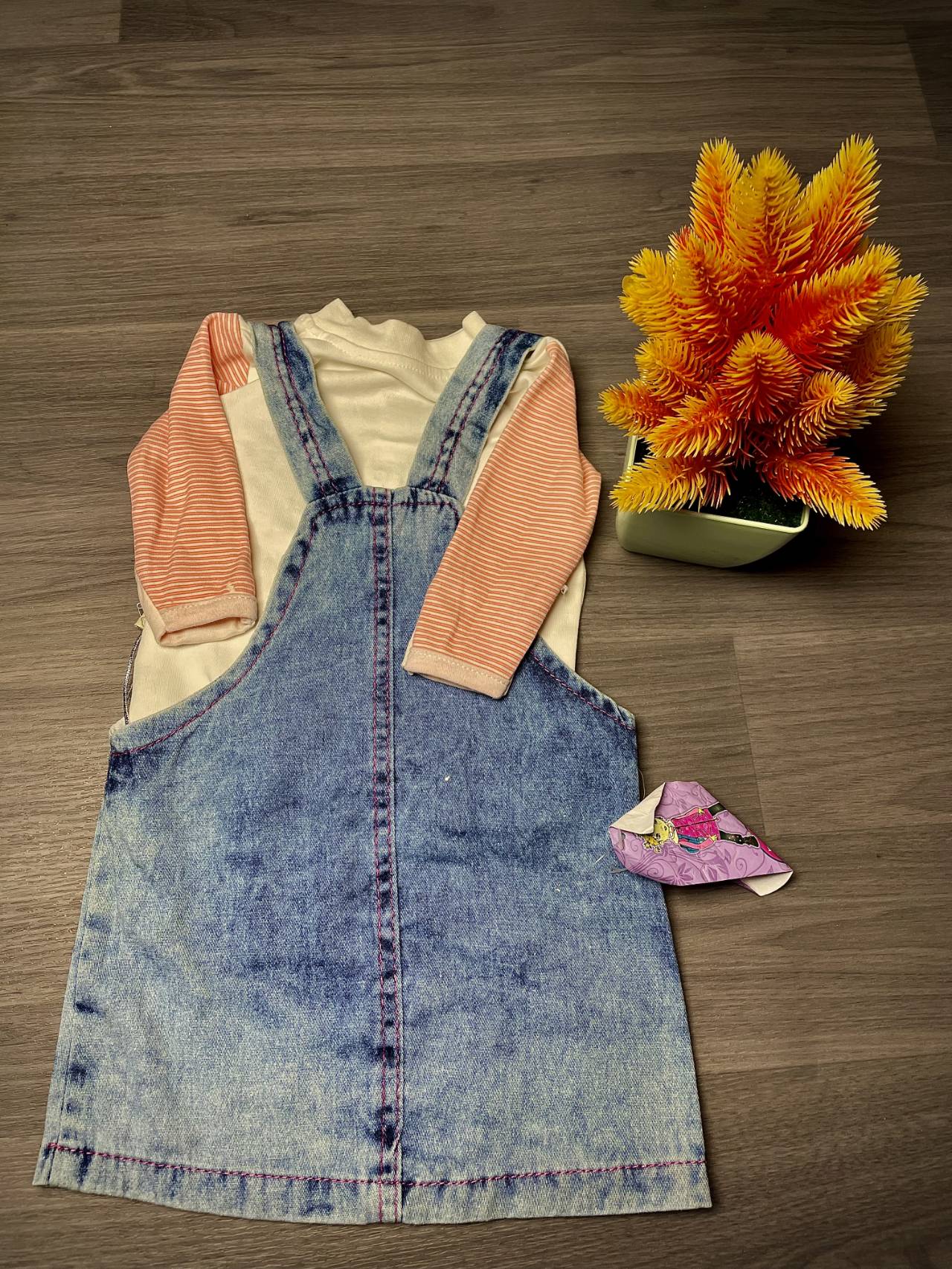 Ensemble Bébé 2 Pièces – Robe En Jean Avec Lapin Et Haut Manches Longues — image2