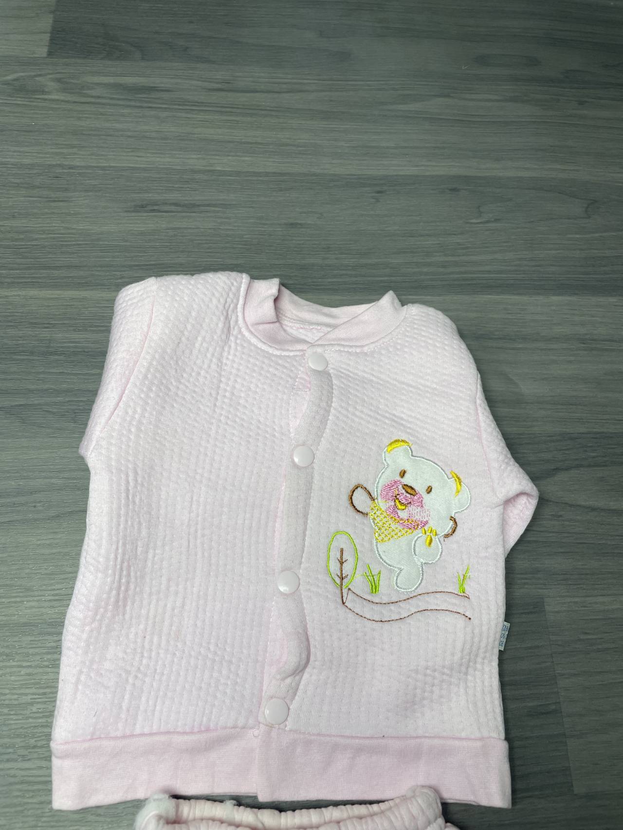 Ensemble Bébé Matelassé 2 Pièces Avec Ourson – Doux Et Chaud — image2