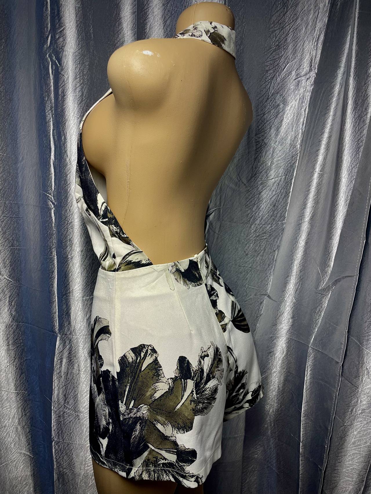 Ensemble Femme Short Et Top Dos Nu à Imprimé Floral — image2