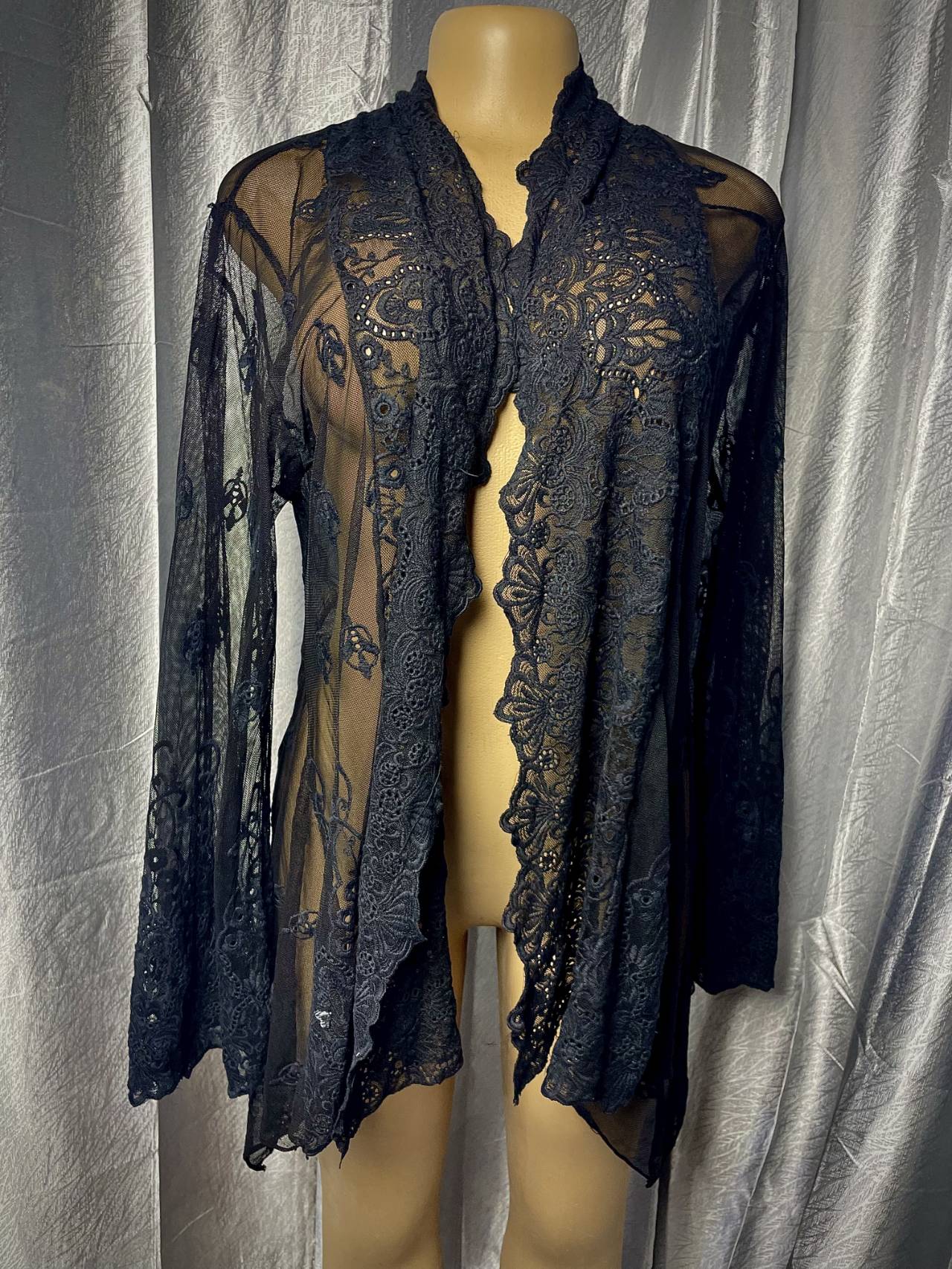 Gilet Long Transparent En Dentelle Brodée — image principale