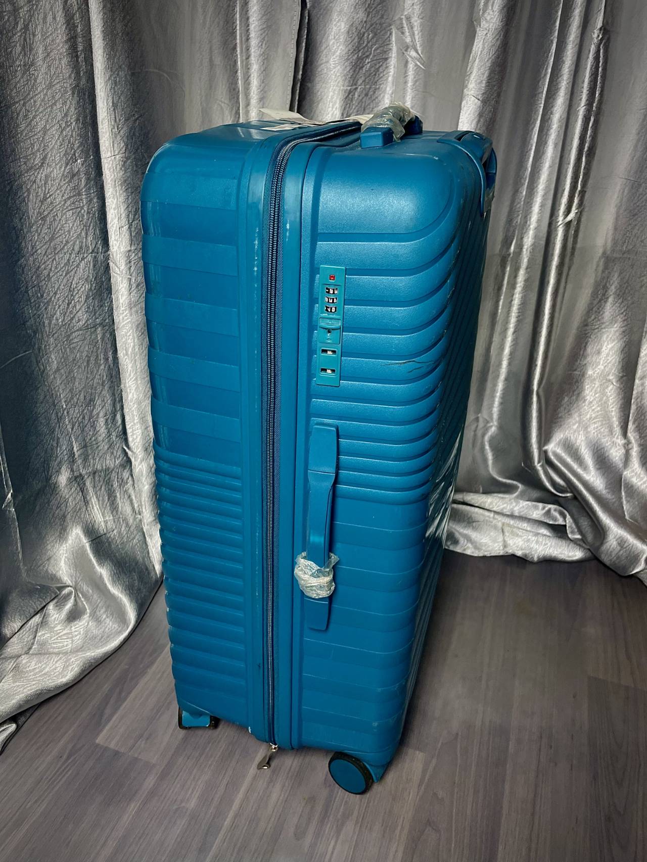 Grande Valise Rigide à Roulettes – Grand Format — image principale