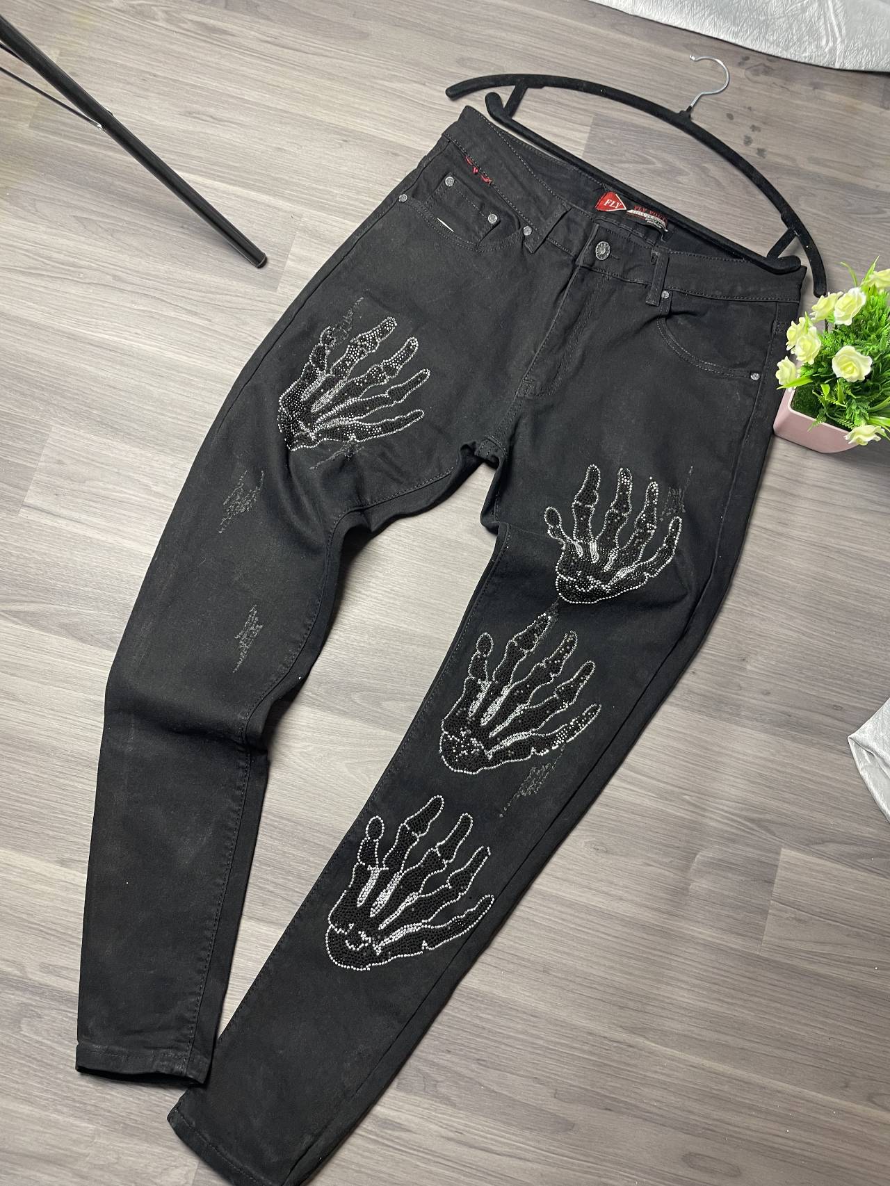 Jean Avec Motif Mains Squelettiques En Strass — image2