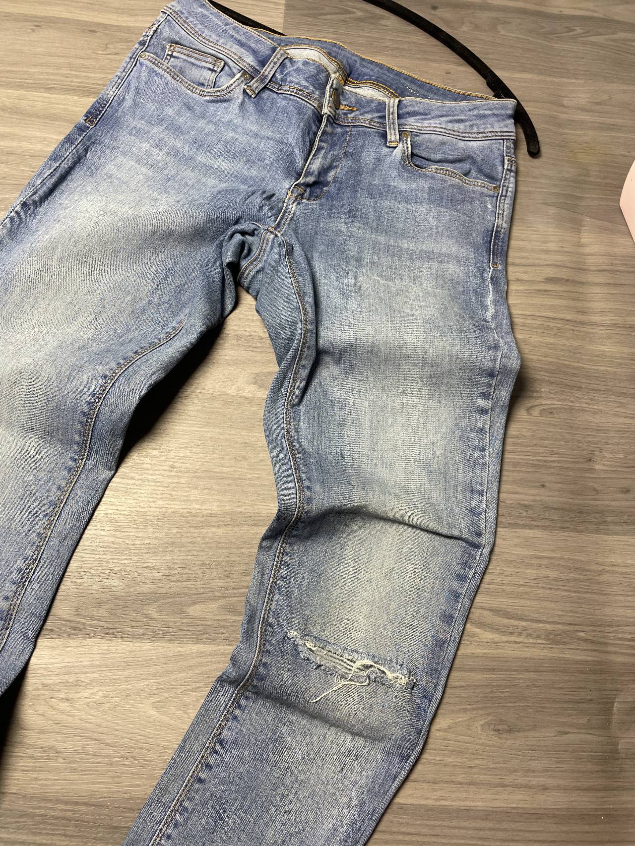 Jean Skinny Avec Effet Usé — image2