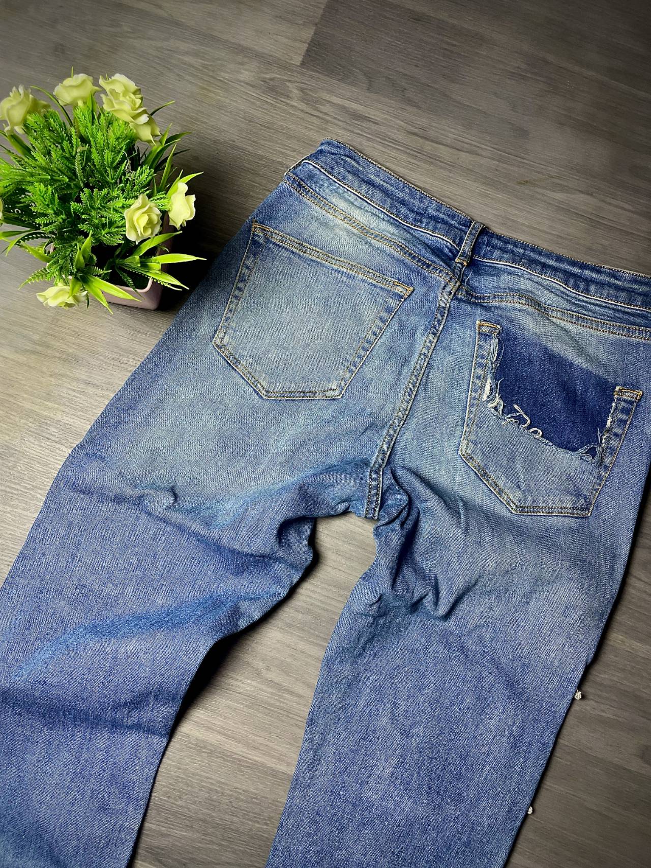 Jean Très Déchiré – Denim Co — image2