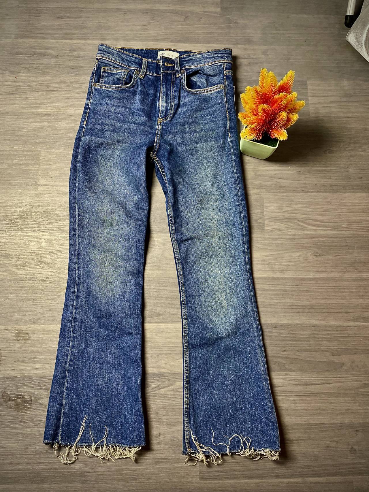 Jean Zara Pour Femme – Coupe Flare / évasée — image principale