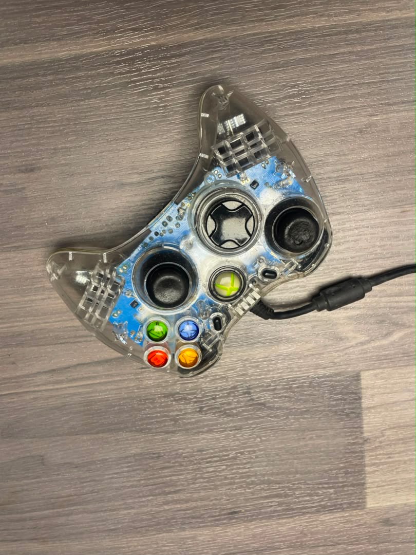 Manette Xbox 360 Afterglow Transparente Filaire – édition Lumineuse — image principale