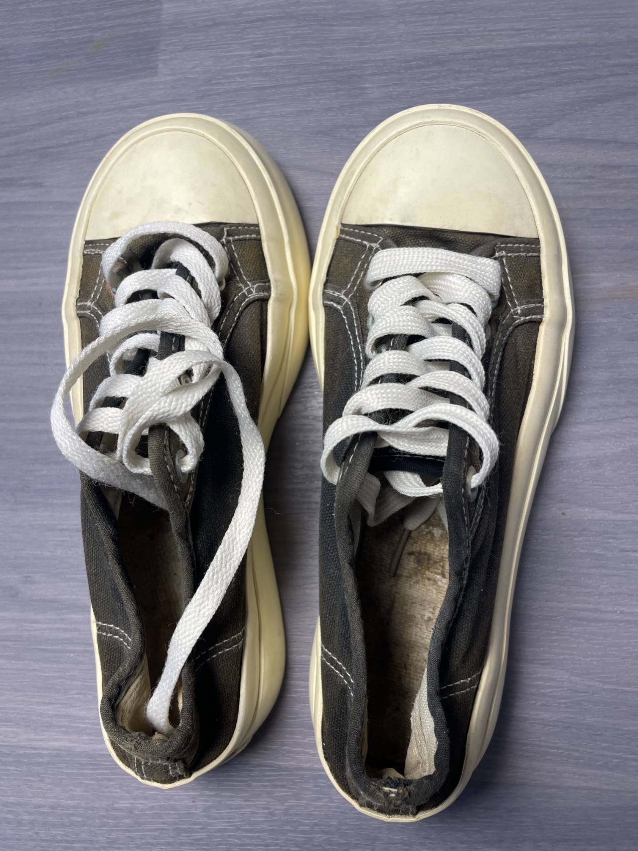 Baskets Basses En Toile — image1