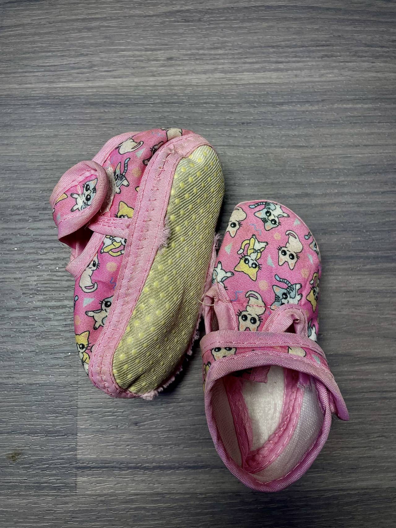 Chaussures Bébé à Motifs De Petits Chats – Semelle Antidérapante — image1
