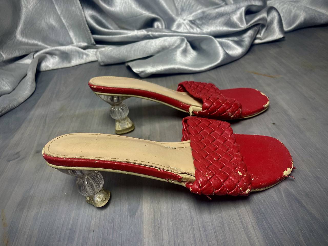 Mules à Talons Transparents Et Brides Tressées — image principale