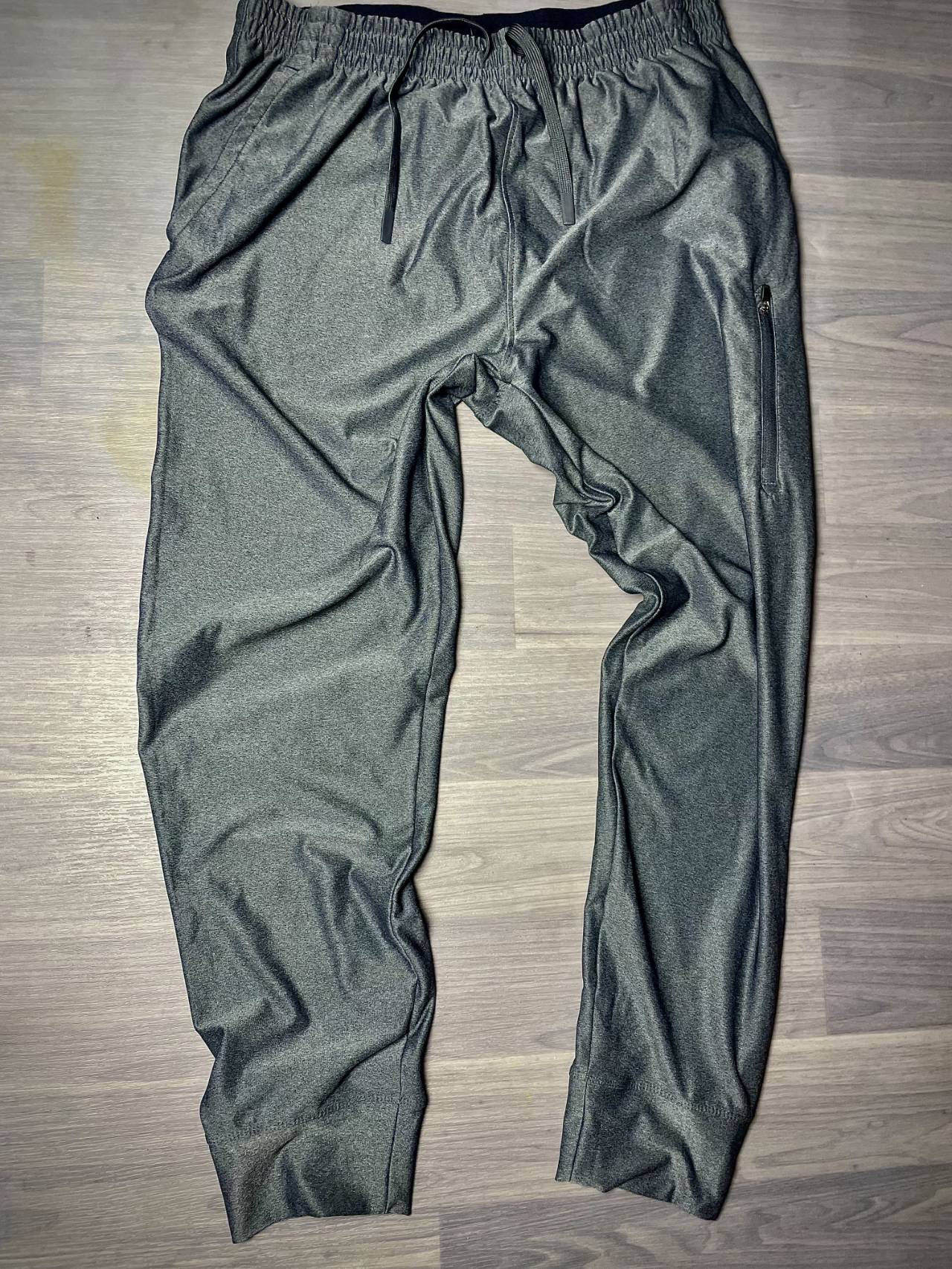 Pantalon De Sport Foncé – Taille élastique Avec Cordon — image principale