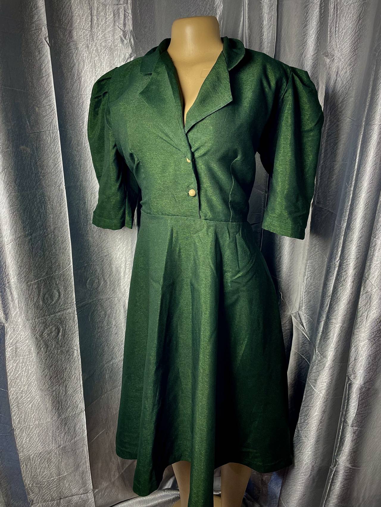 Robe élégante à Manches Bouffantes — image principale