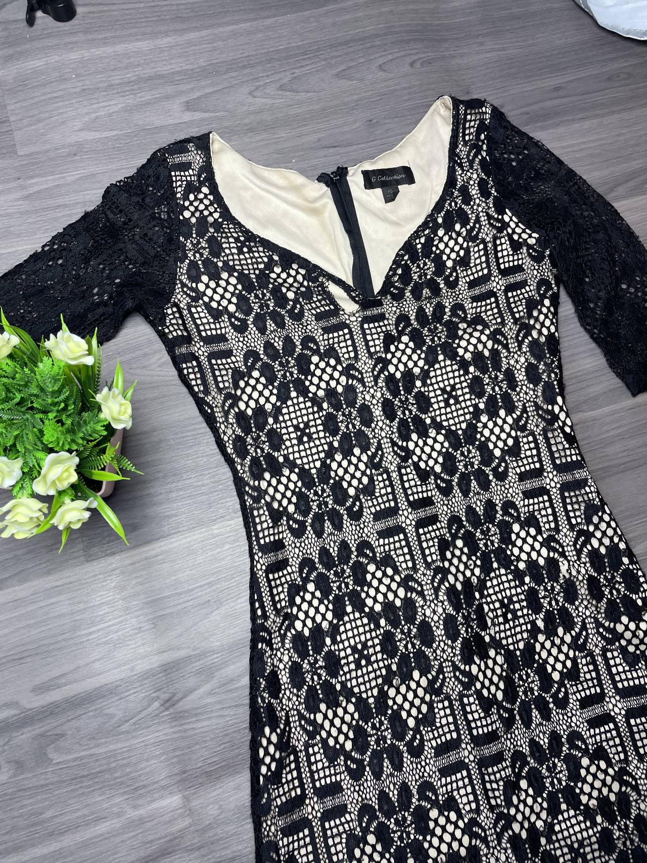Robe En Dentelle — image2