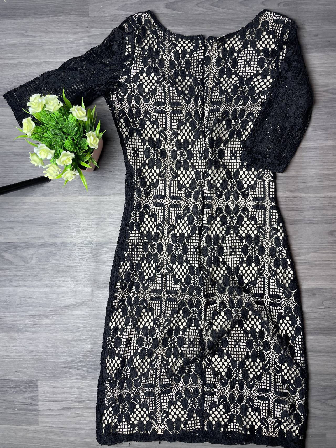 Robe En Dentelle — image3