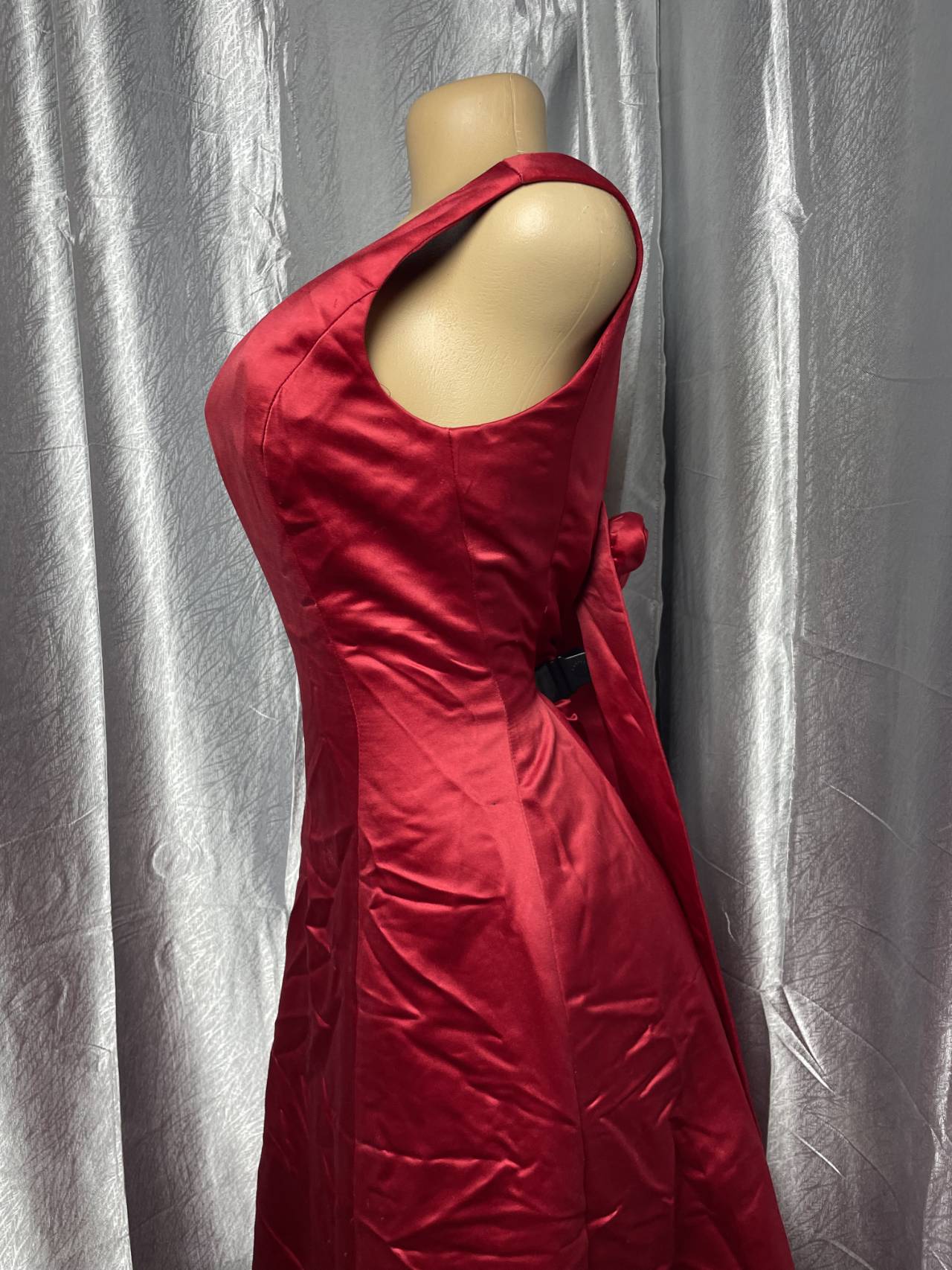 Robe Longue De Soirée Satinée Dos Ouvert — image2