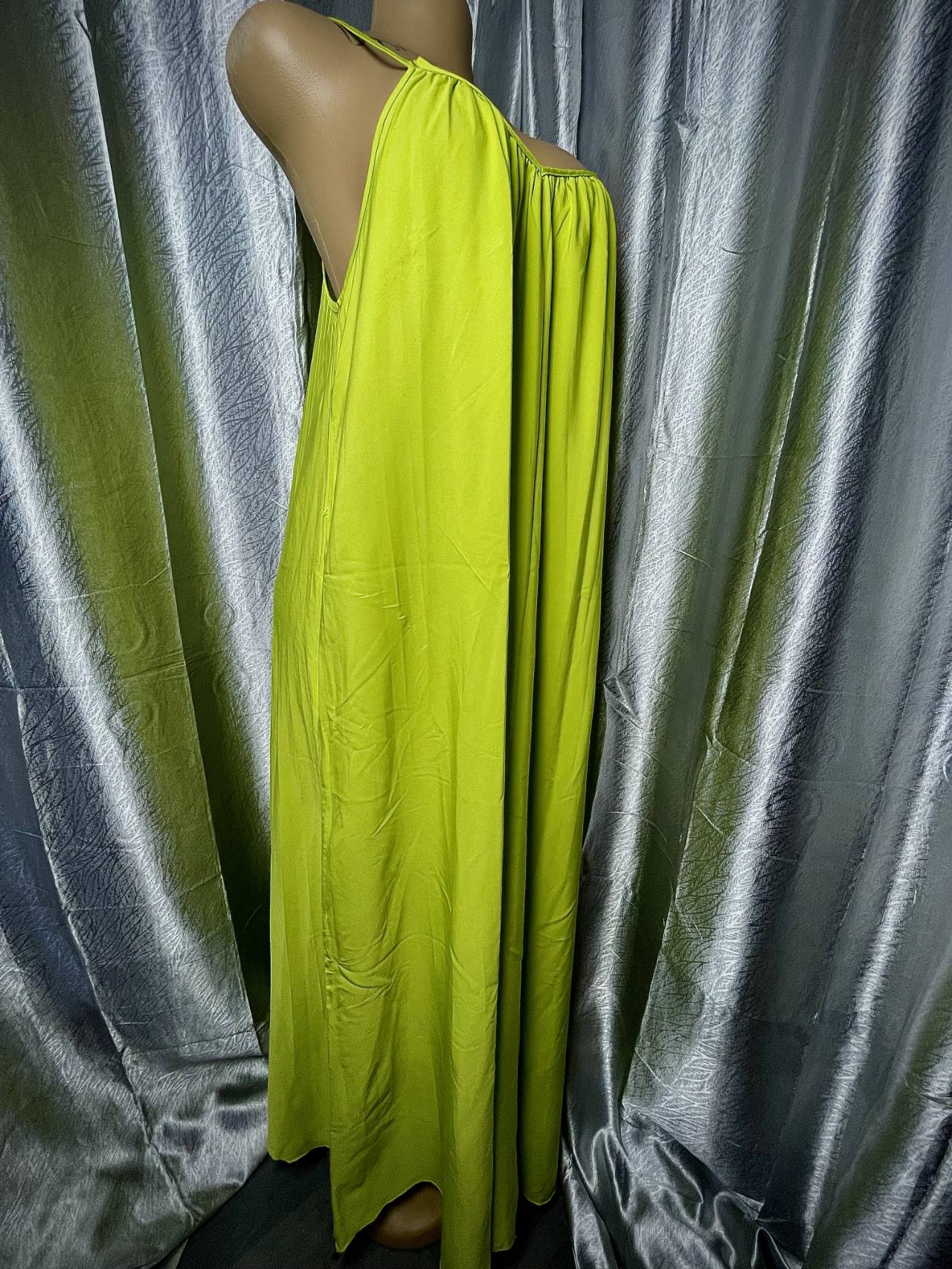 Robe Longue Fluide – Fines Bretelles — image1
