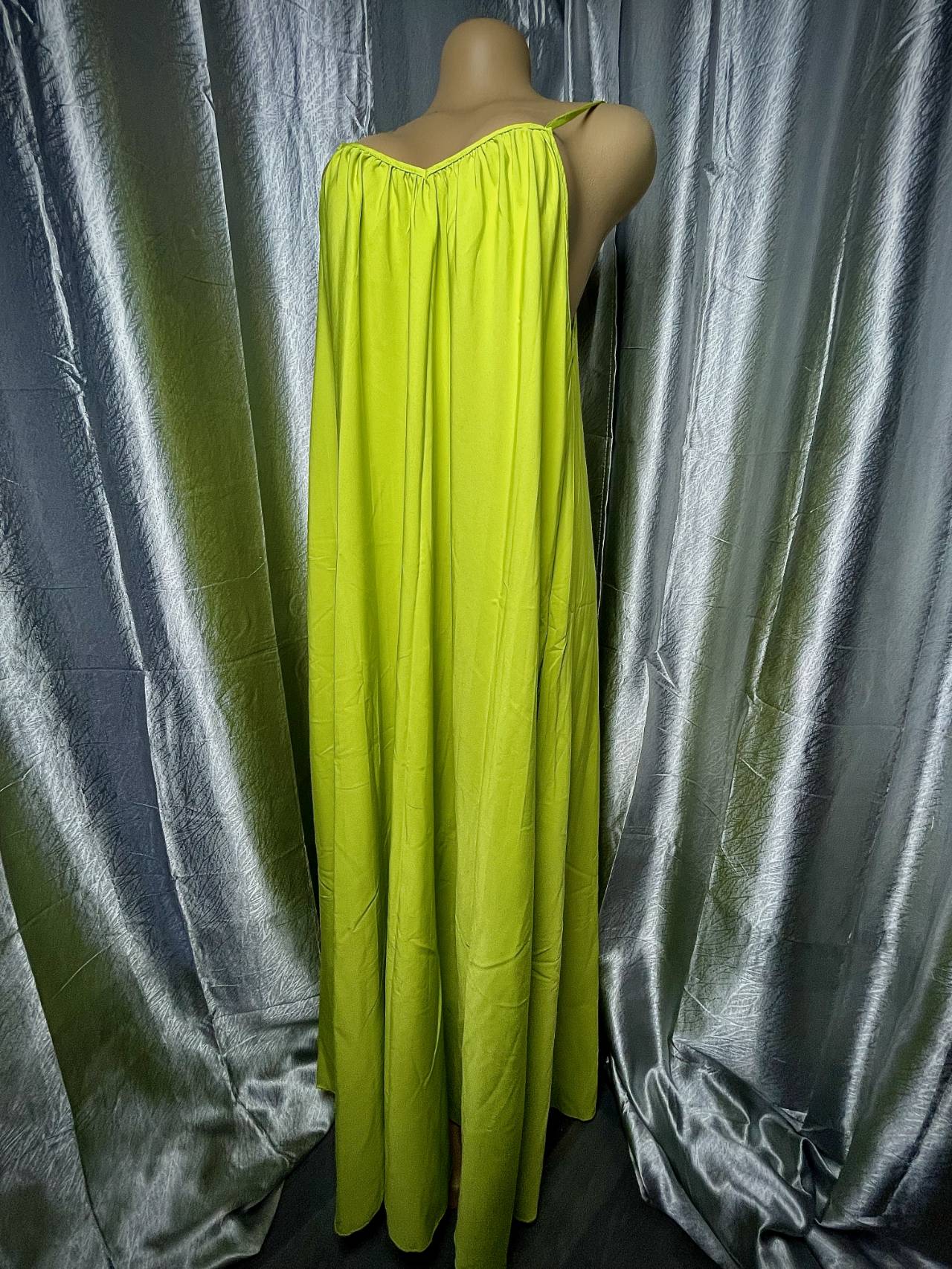 Robe Longue Fluide – Fines Bretelles — image2