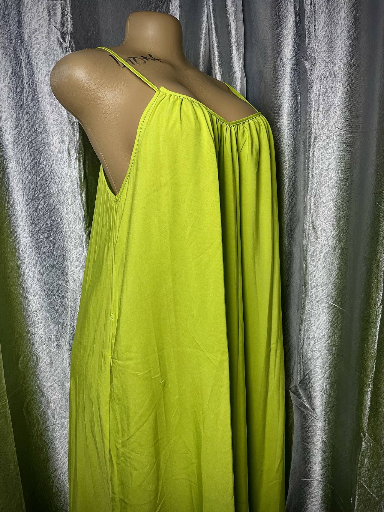 Robe Longue Fluide – Fines Bretelles — image principale
