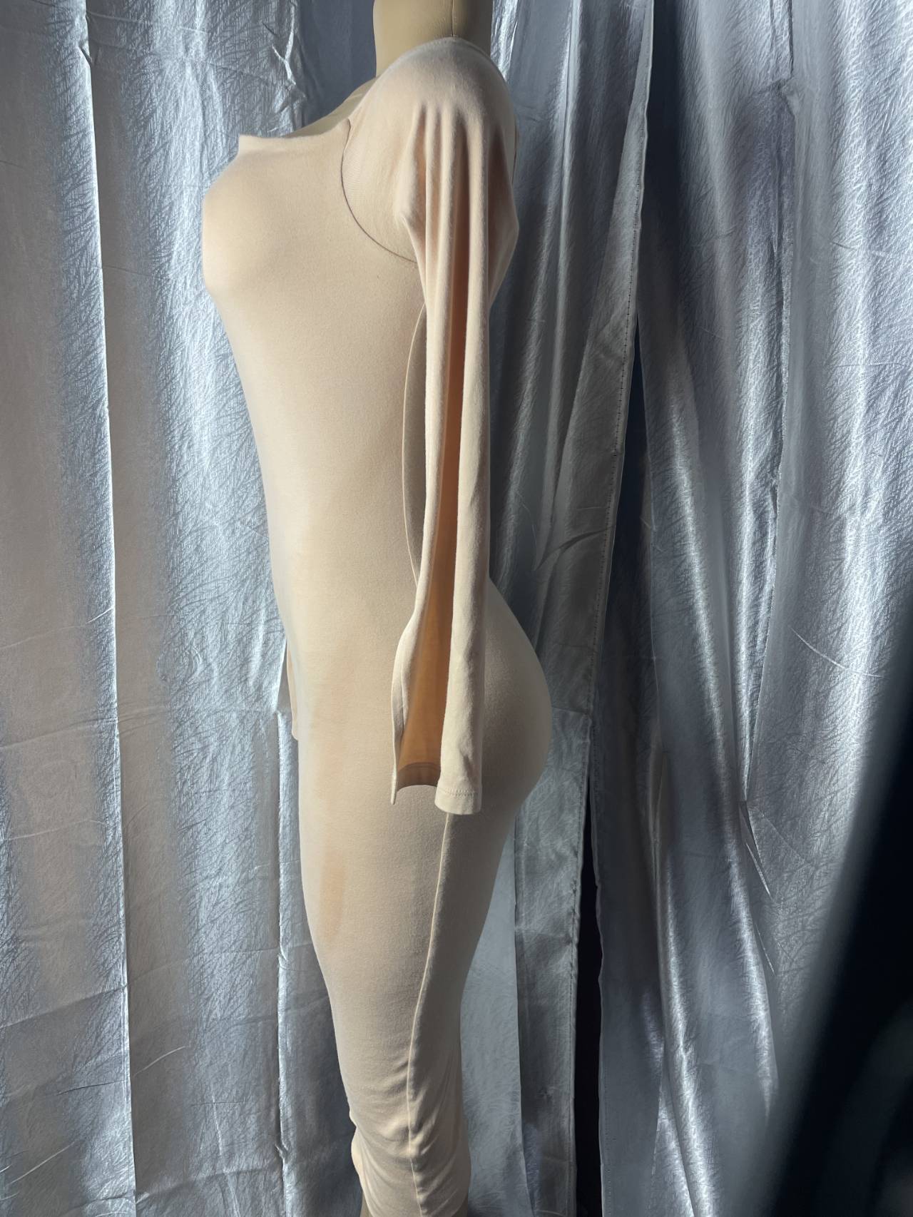 Robe Moulante à Manches Longues — image2