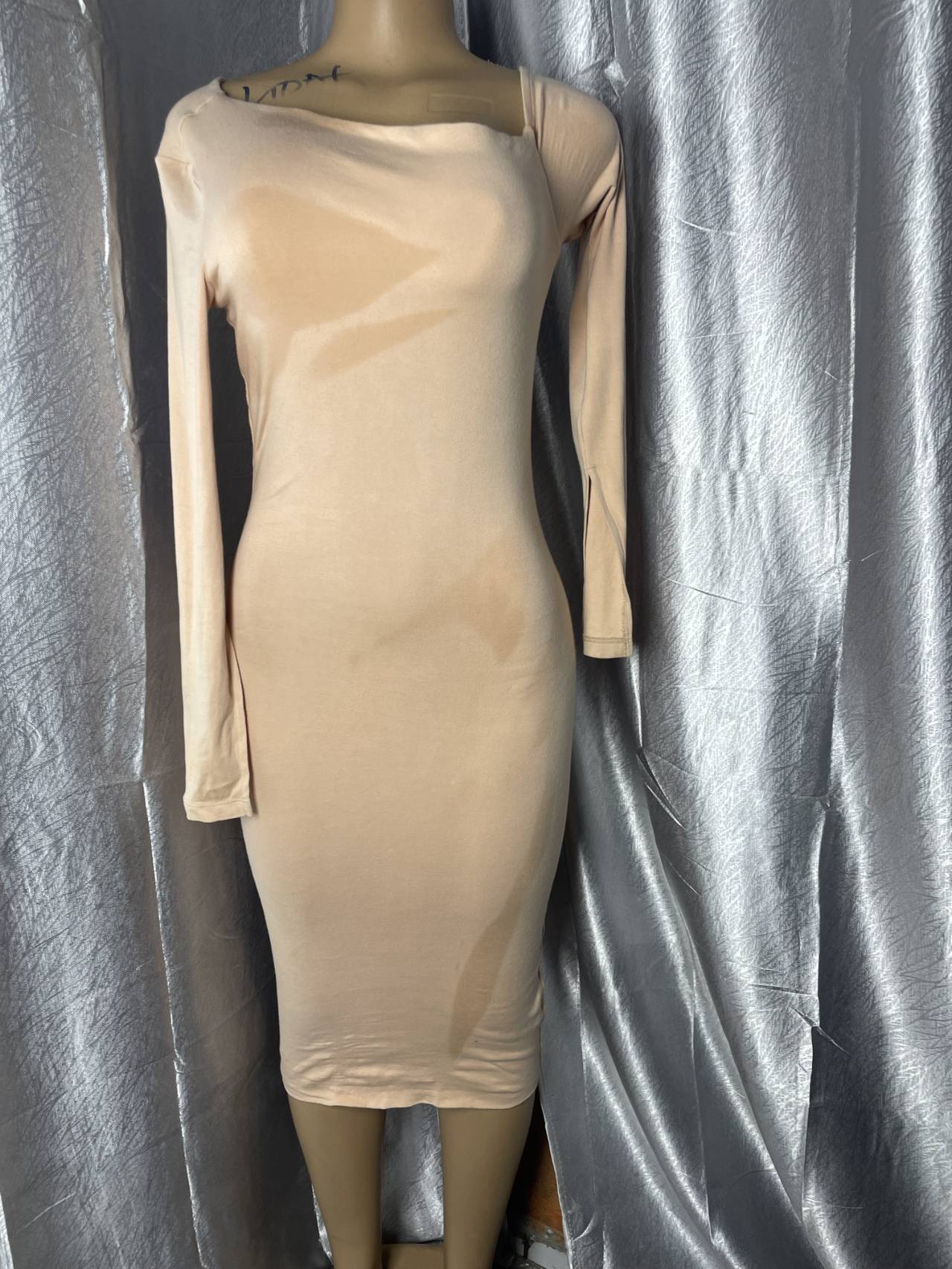 Robe Moulante à Manches Longues — image principale