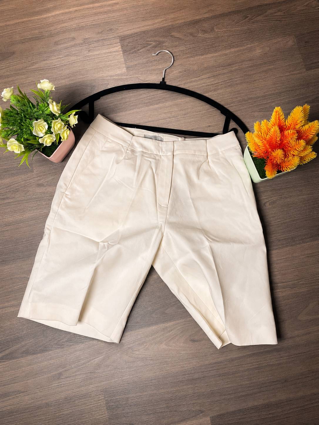 Short Habillé Crème élégant — image principale
