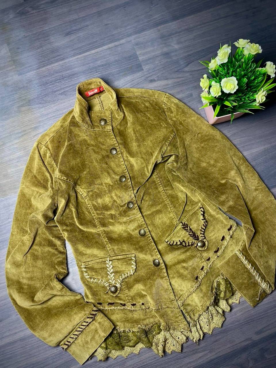 Veste Femme En Velours Côtelé Avec Dentelle – Taille M — image principale