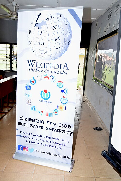 Roll Up Banner