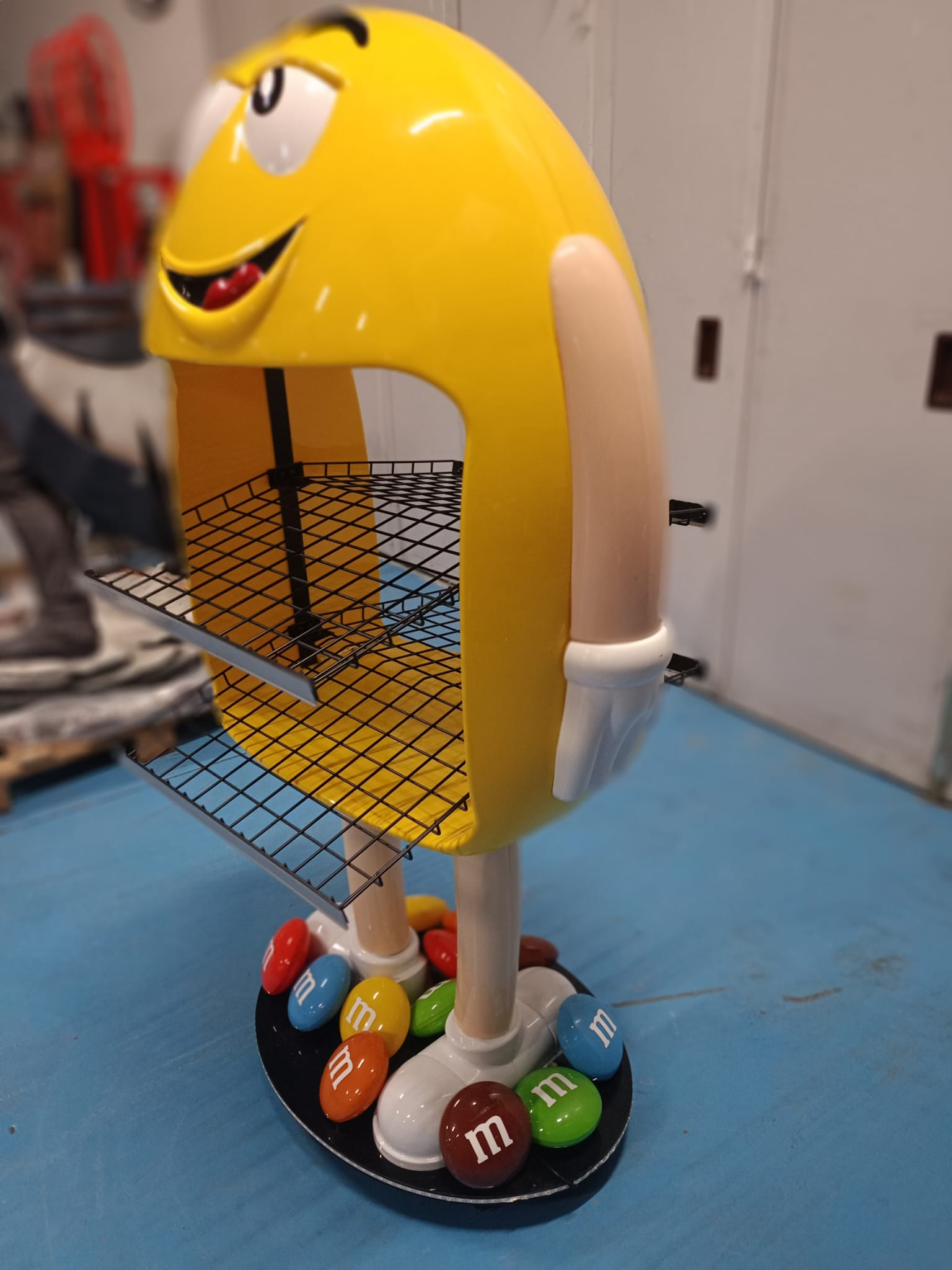 Rarissimo espositore M&M'S altezza 170cm