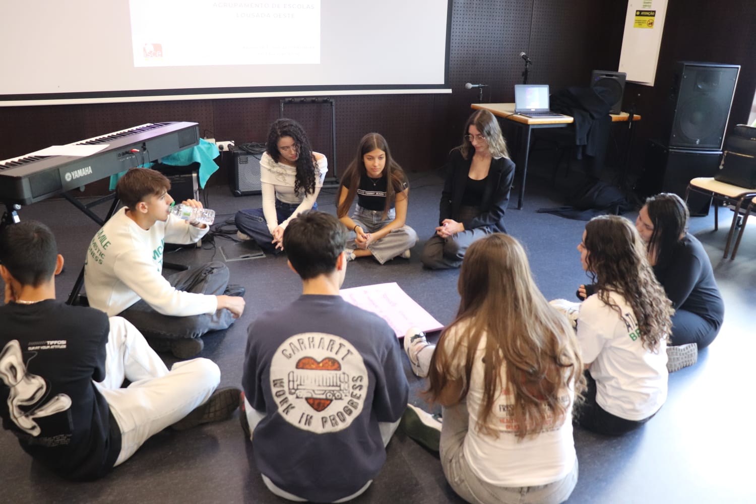 Educação Social em Ação: Estudantes do ISCE Douro assinalam o Dia Internacional do Educador Social e o Dia Mundial da Saúde Mental