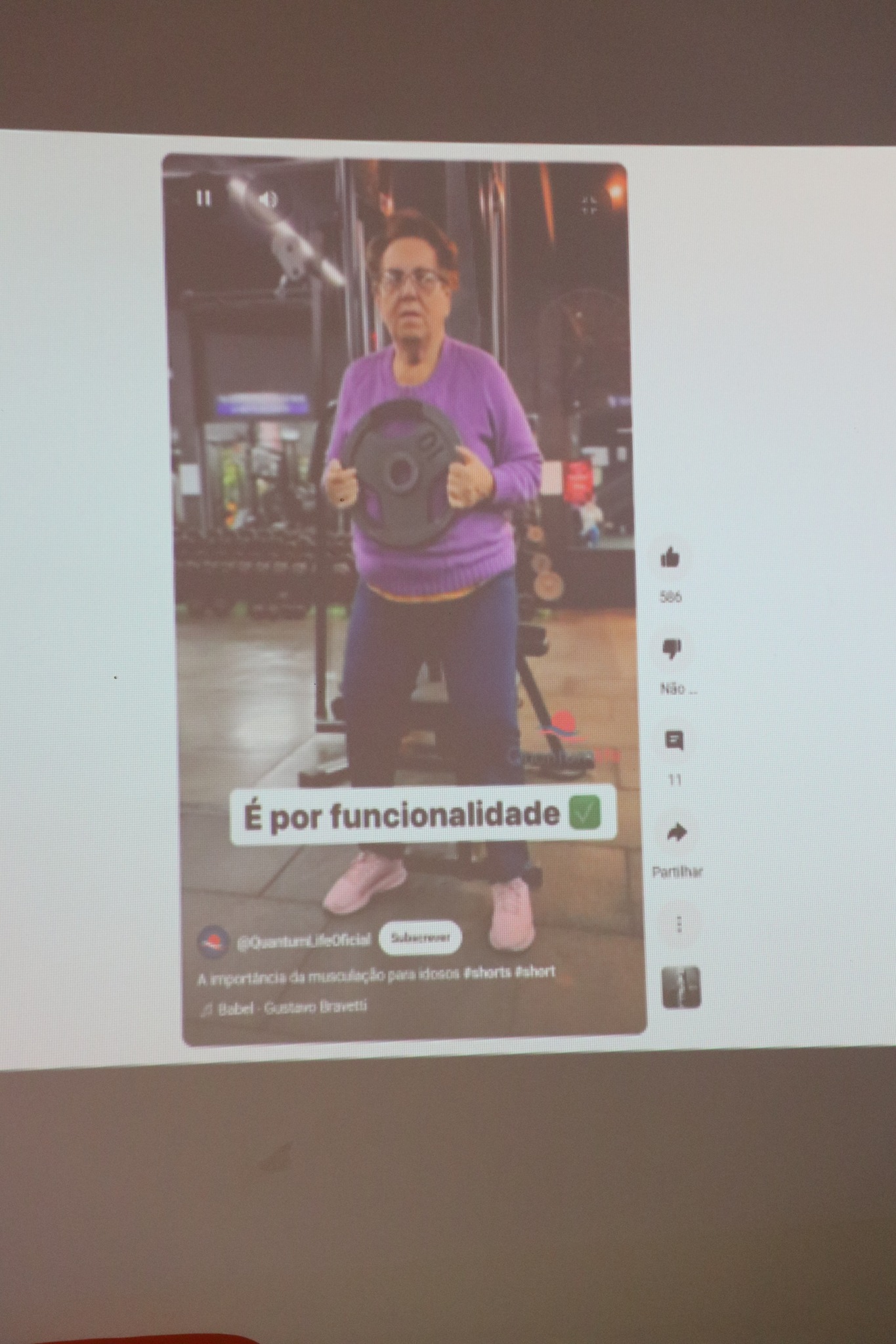 Alunos do Mestrado em Atividade Física, Desporto e Bem-Estar dinamizam atividade no Centro Social de Carvalhosa