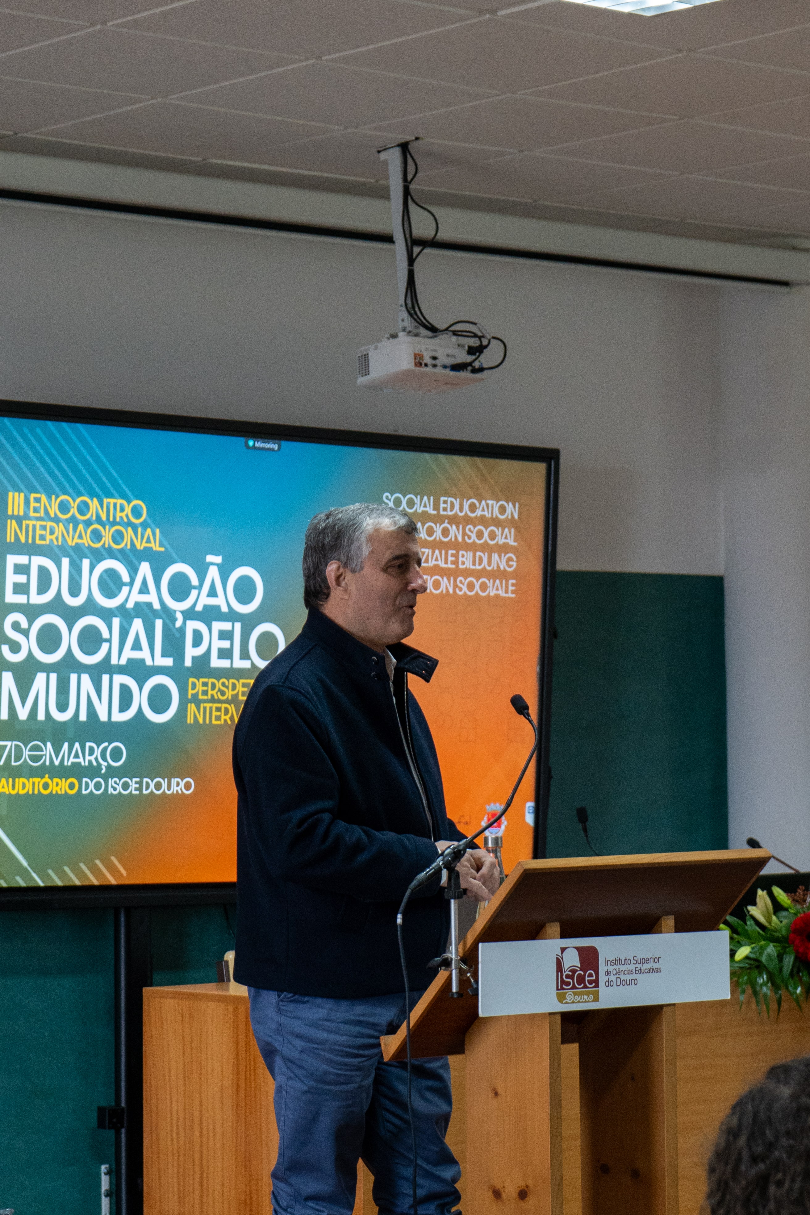 Encontro Internacional Educação Social pelo Mundo reuniu especialistas em Penafiel