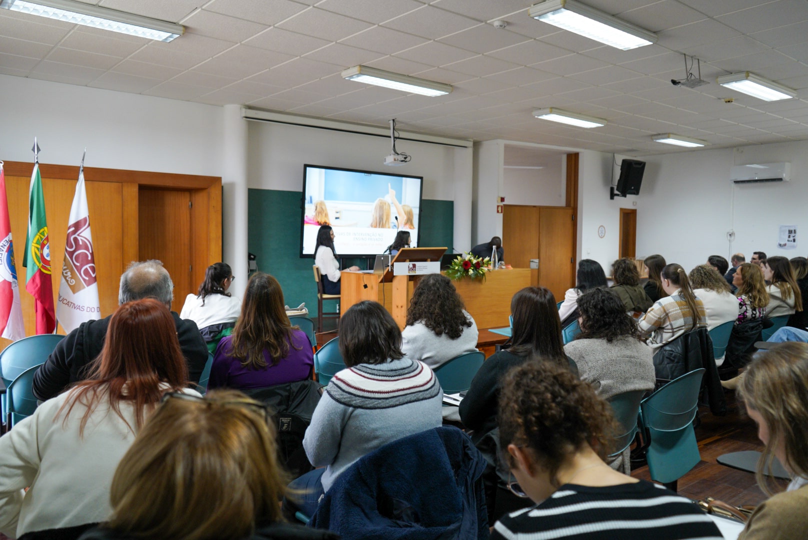 Encontro Internacional Educação Social pelo Mundo reuniu especialistas em Penafiel