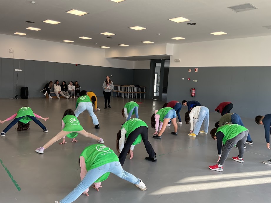 Estudantes do Mestrado em Educação Pré-escolar e Ensino do 1.º CEB em contexto prático
