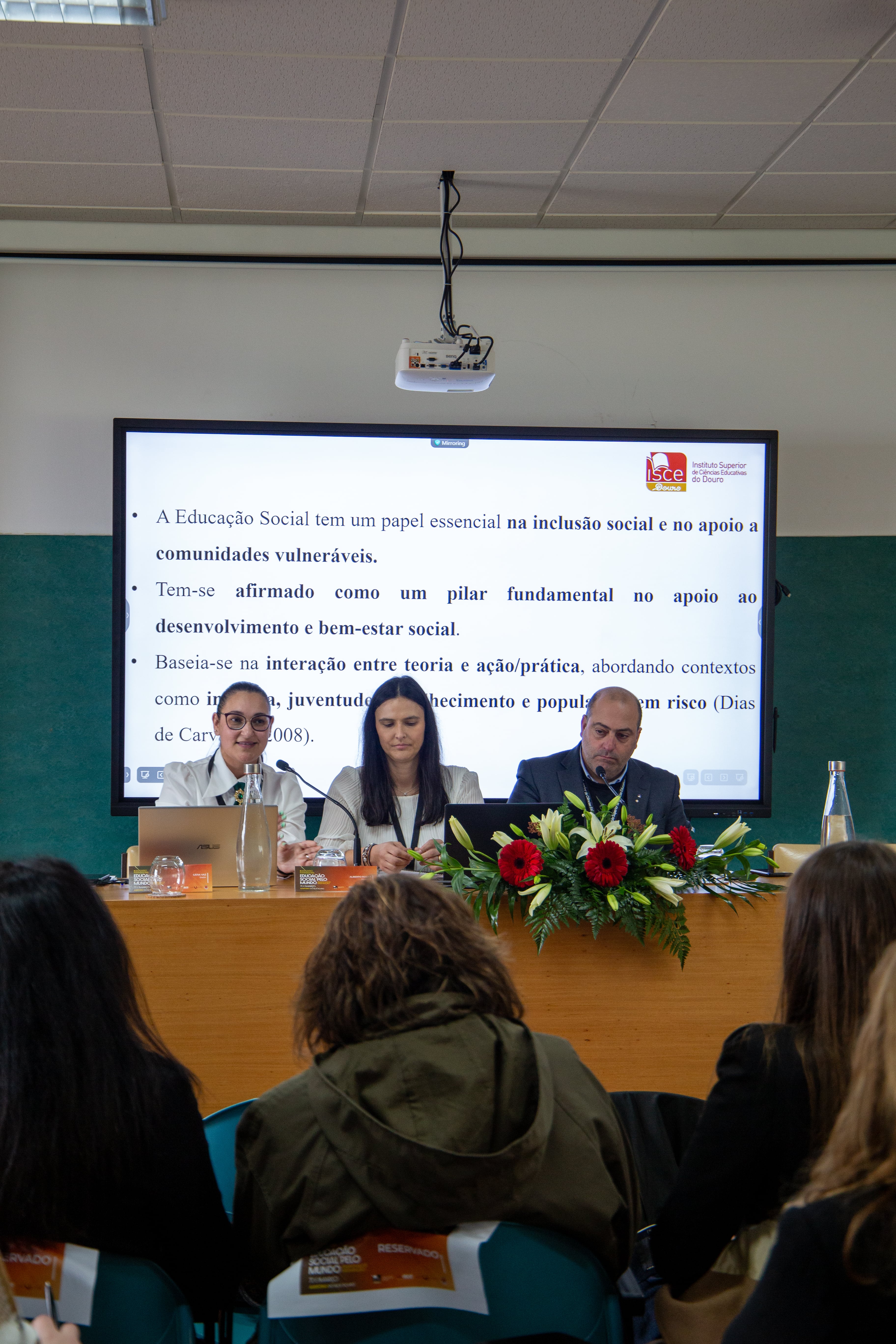 Encontro Internacional Educação Social pelo Mundo reuniu especialistas em Penafiel
