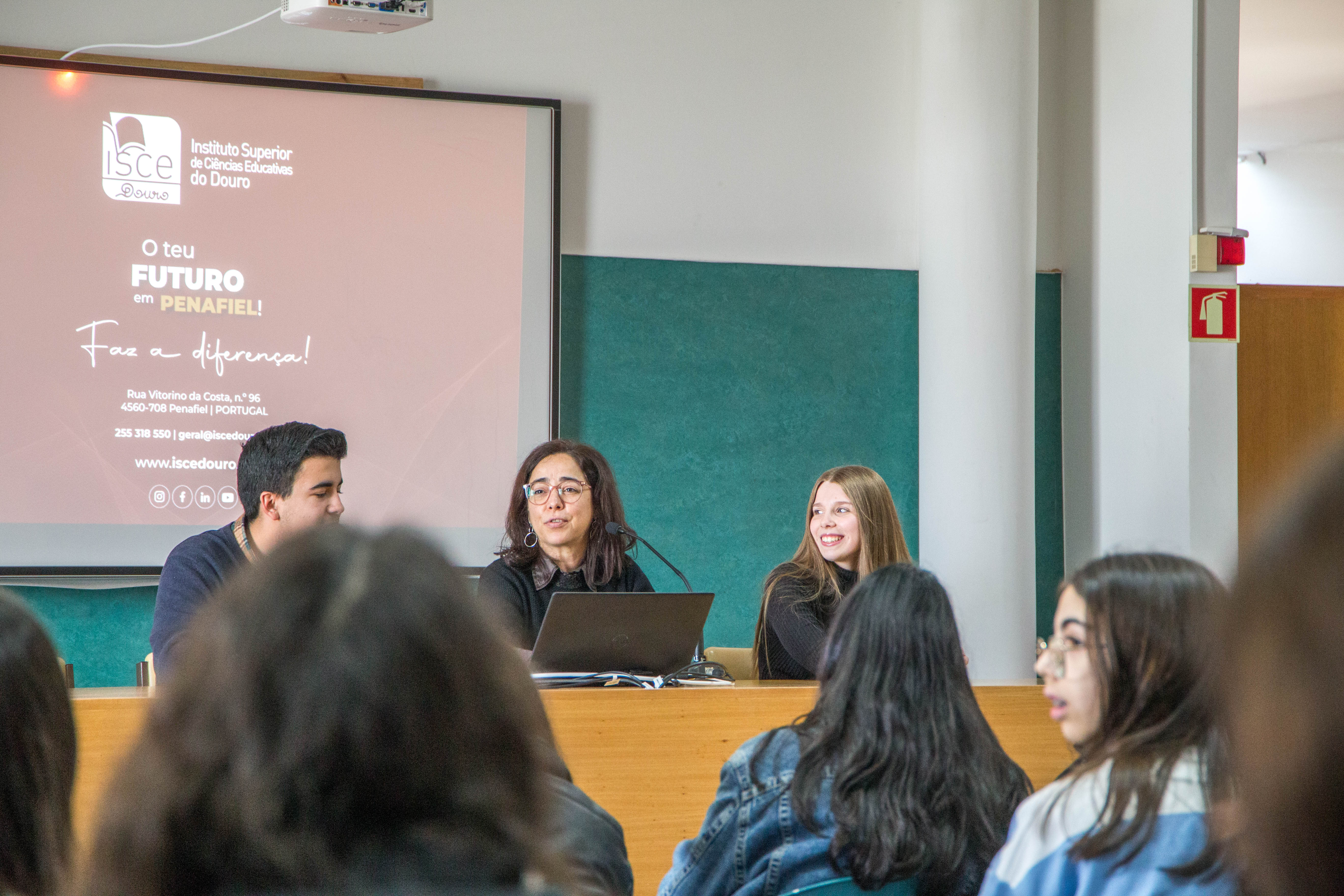 "Free Choices - Estereótipos não fazem o meu género" no ISCE Douro