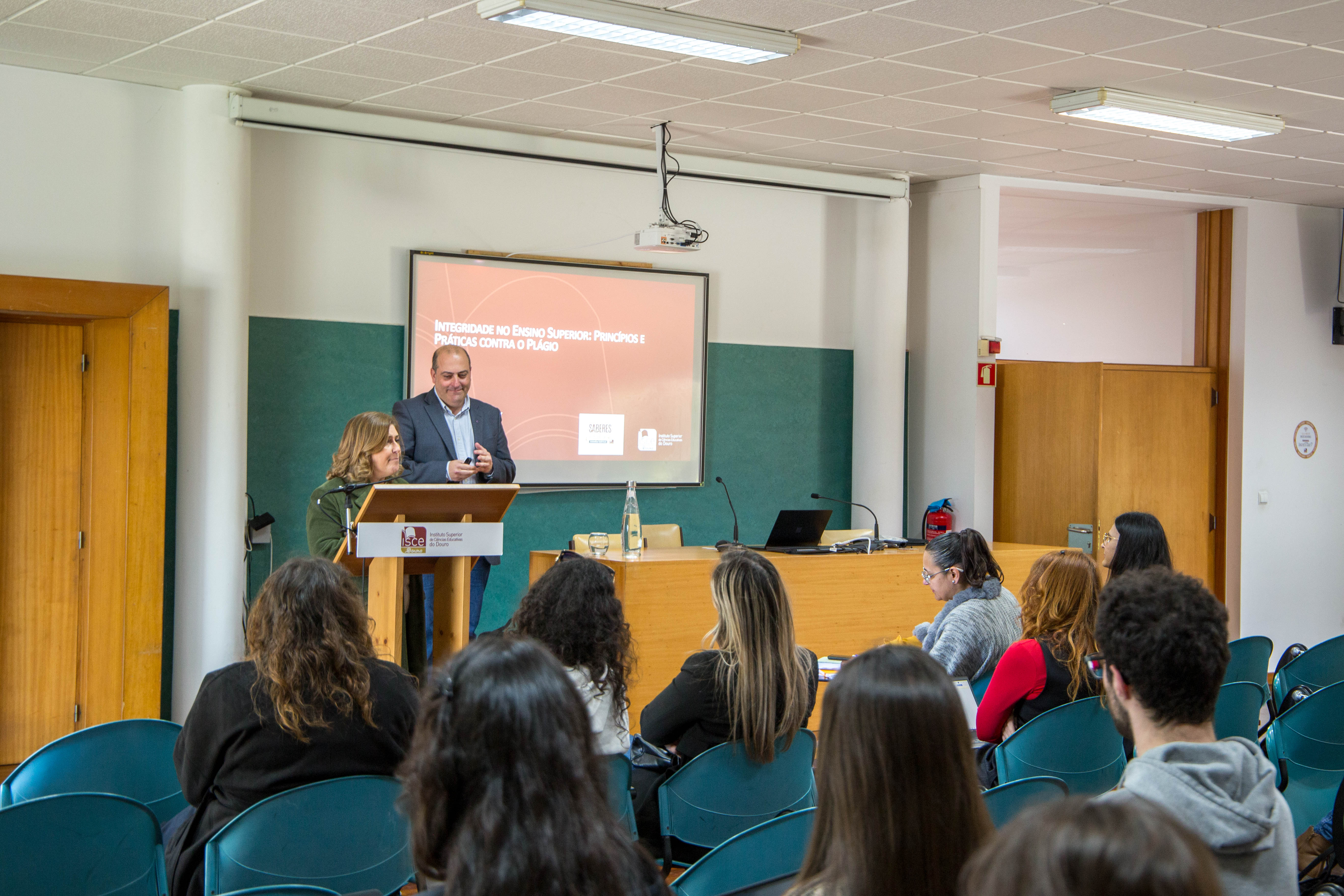 Integridade no Ensino Superior: Princípios e Práticas contra o Plágio