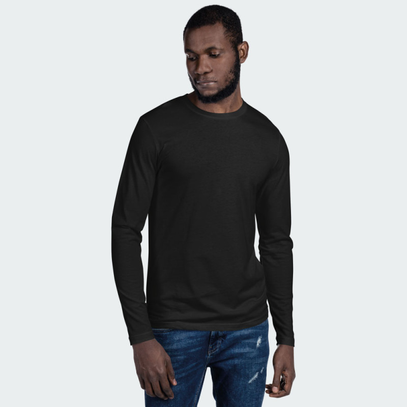 Black long sleeve roundneck t-shirt