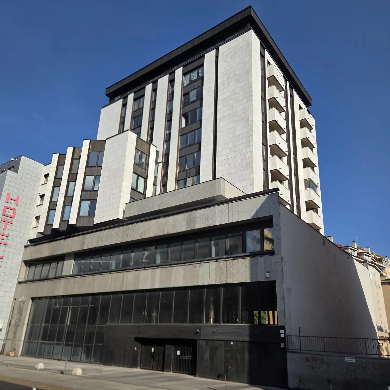 Lofty Dunajská 24