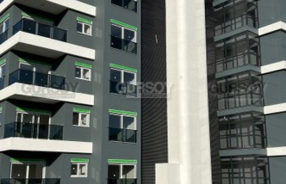 Трехкомнатная квартира с видом на лес и море в районе Авсаллар, 90 м2 в Турции - фото 1