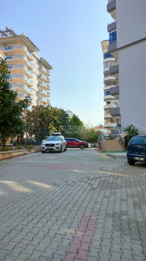 Невероятно просторная меблированная квартира 4+1 в Джикджилли, 220 м2 в Турции - фото 1